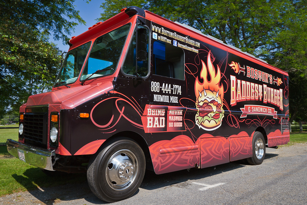 bostons-baddest-burger-truck-05