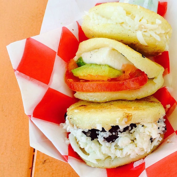 arepza zone dc food truck